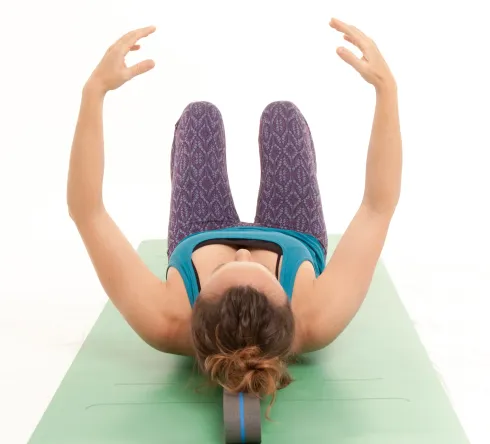 Yoga Restauratiu per a l'esquena